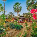 Flora Farms