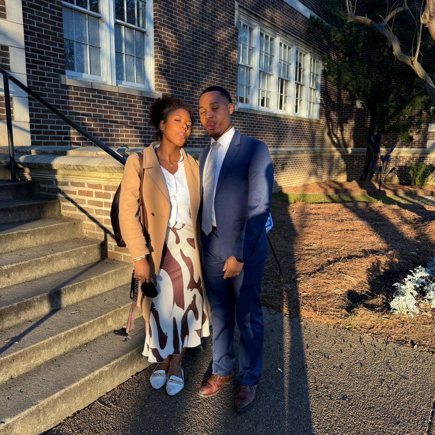 Post-meeting & Din din!!