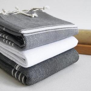 SALE 50 OFF/ SET 3 Towels / Classic Style Head and Hand Towel