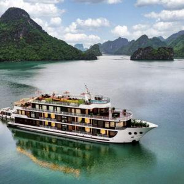 Ha Long Bay Overnight Cruise