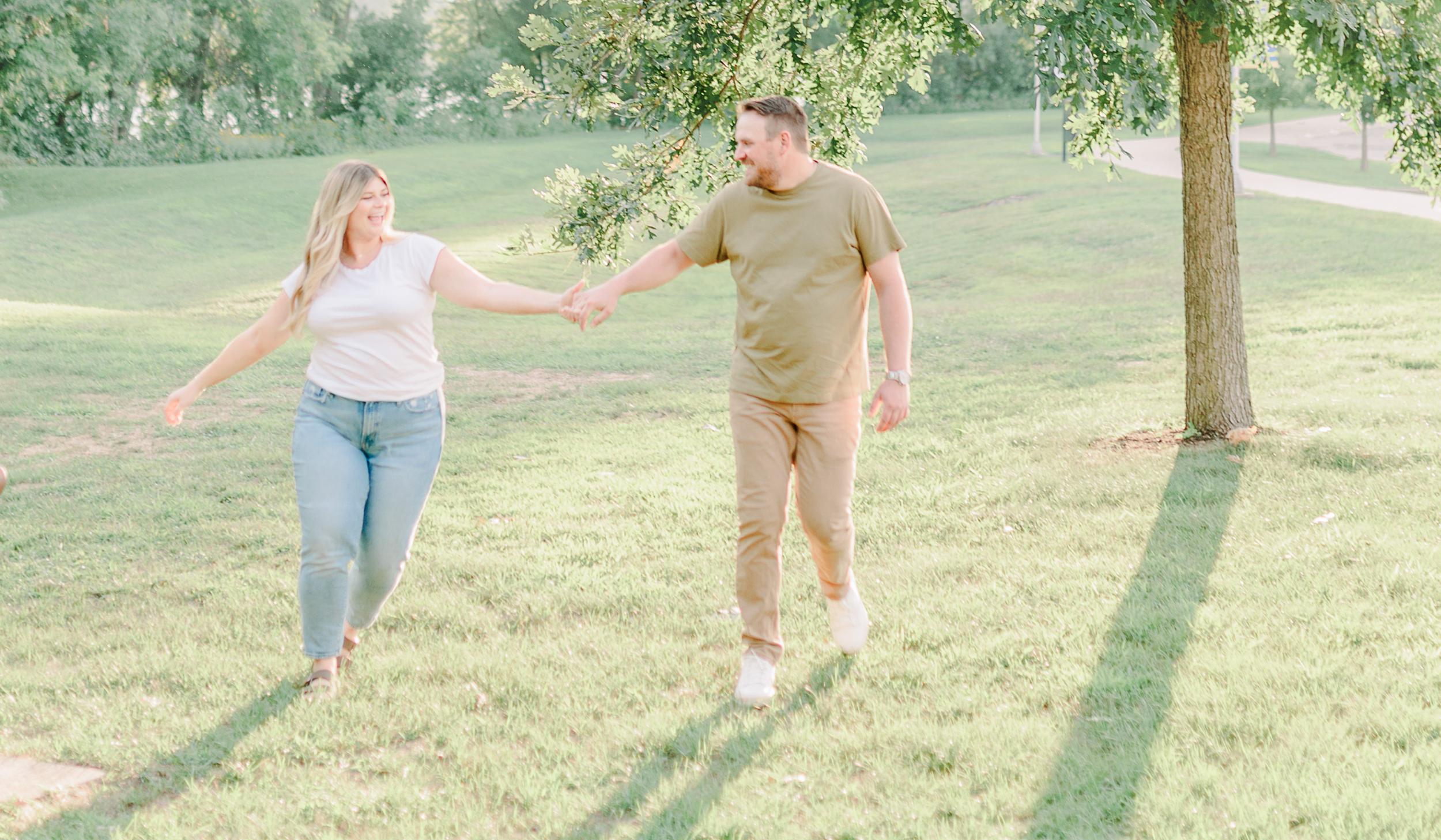 The Wedding Website of Larissa Frank and Sean Taylor