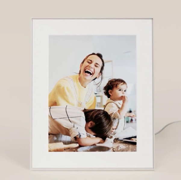 Aura | Walden 15” picture frame