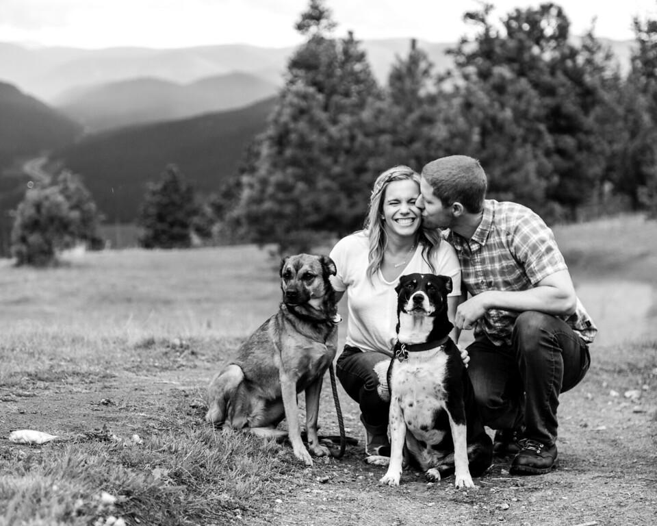 The Wedding Website of Lauren Anderson and Chris Mohar