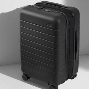 Shop Expandable Suitcases: Carry-On Flex | Away