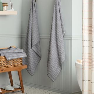 Everyday Textured Windowpane Bath Towel, Set of 4