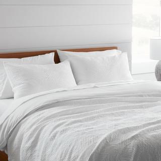 Avila Organic Matelasse Blanket