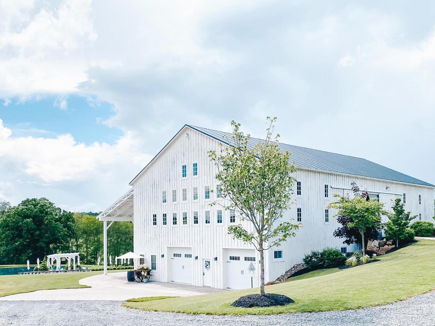 The Wedding Website of Emily Faro and Anthony Sparks