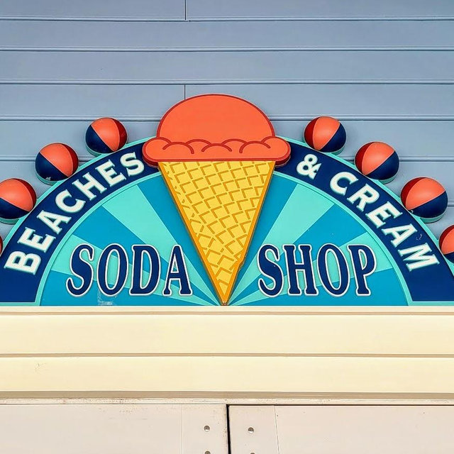 Dinner for 2 at beaches and cream