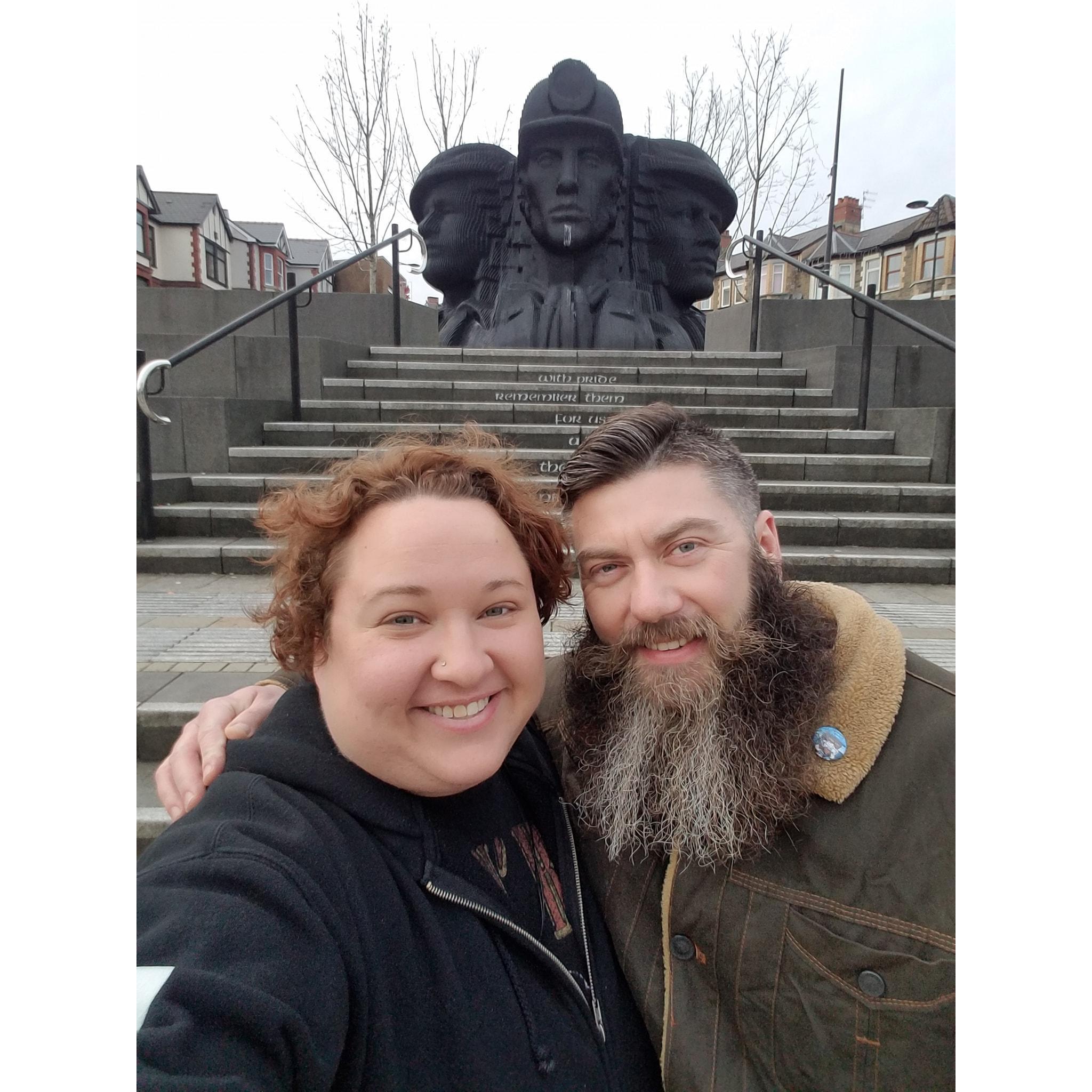 12/24/18- Stroll from town back to dad's
Bargoed, Wales