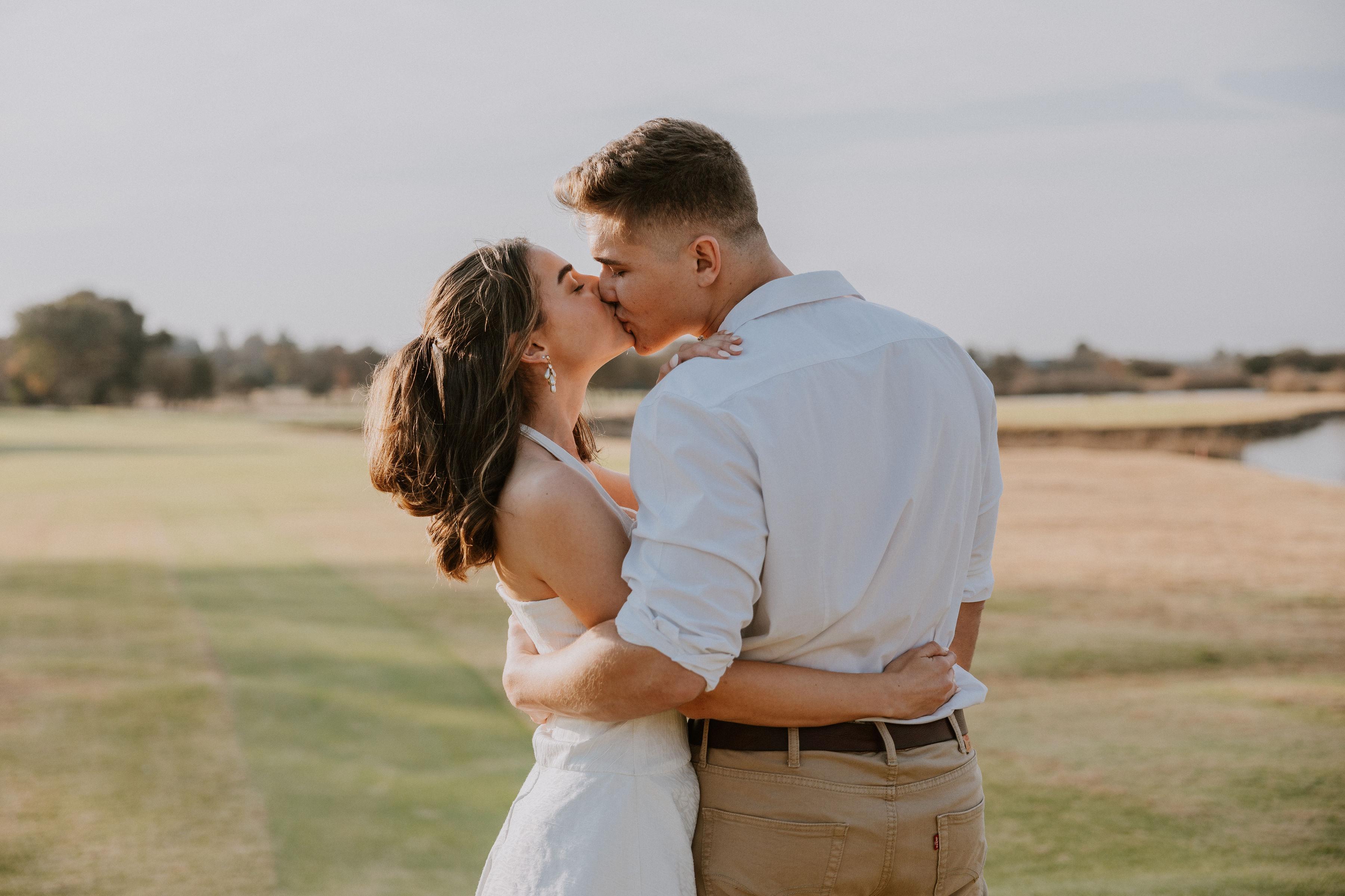 The Wedding Website of Mecah Smith and Francois De Kock