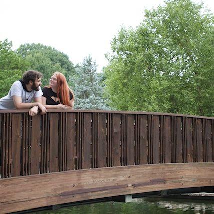 Taking Katie's camera out to Loose Park and having our own little photoshoot!