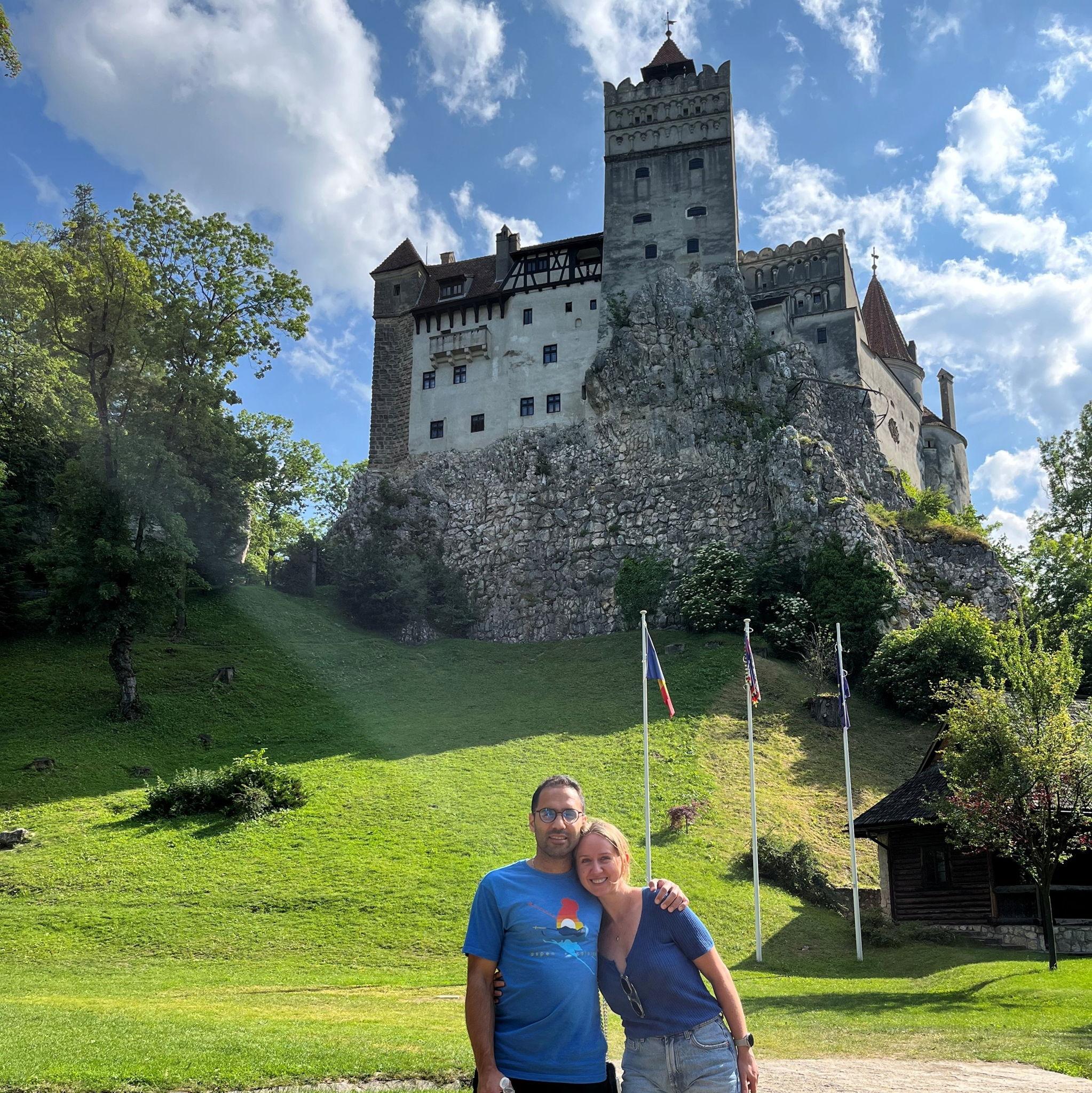 .....and we couldnt miss the famous Dracula's Castle waaaaaa......