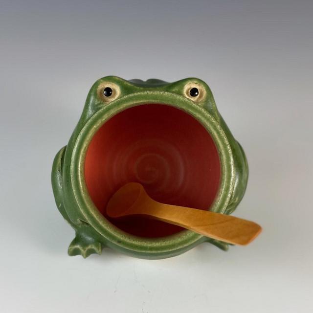 Frog Salt Cellar