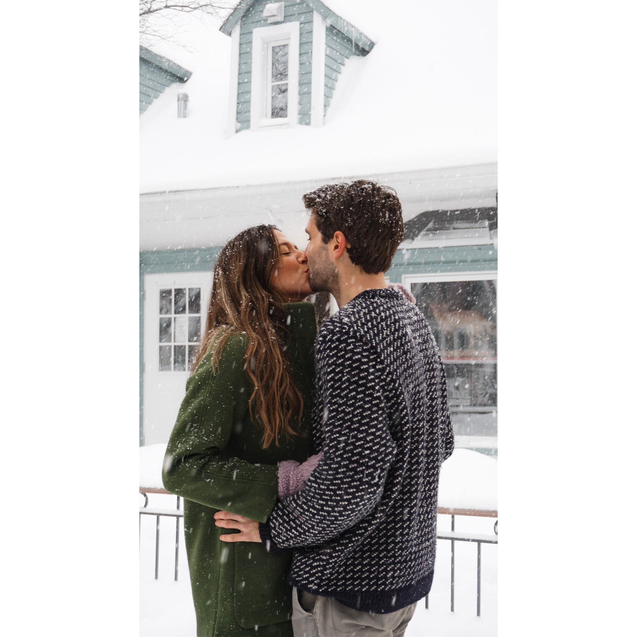 Engagement shoot in Mont Tremblant, QC
