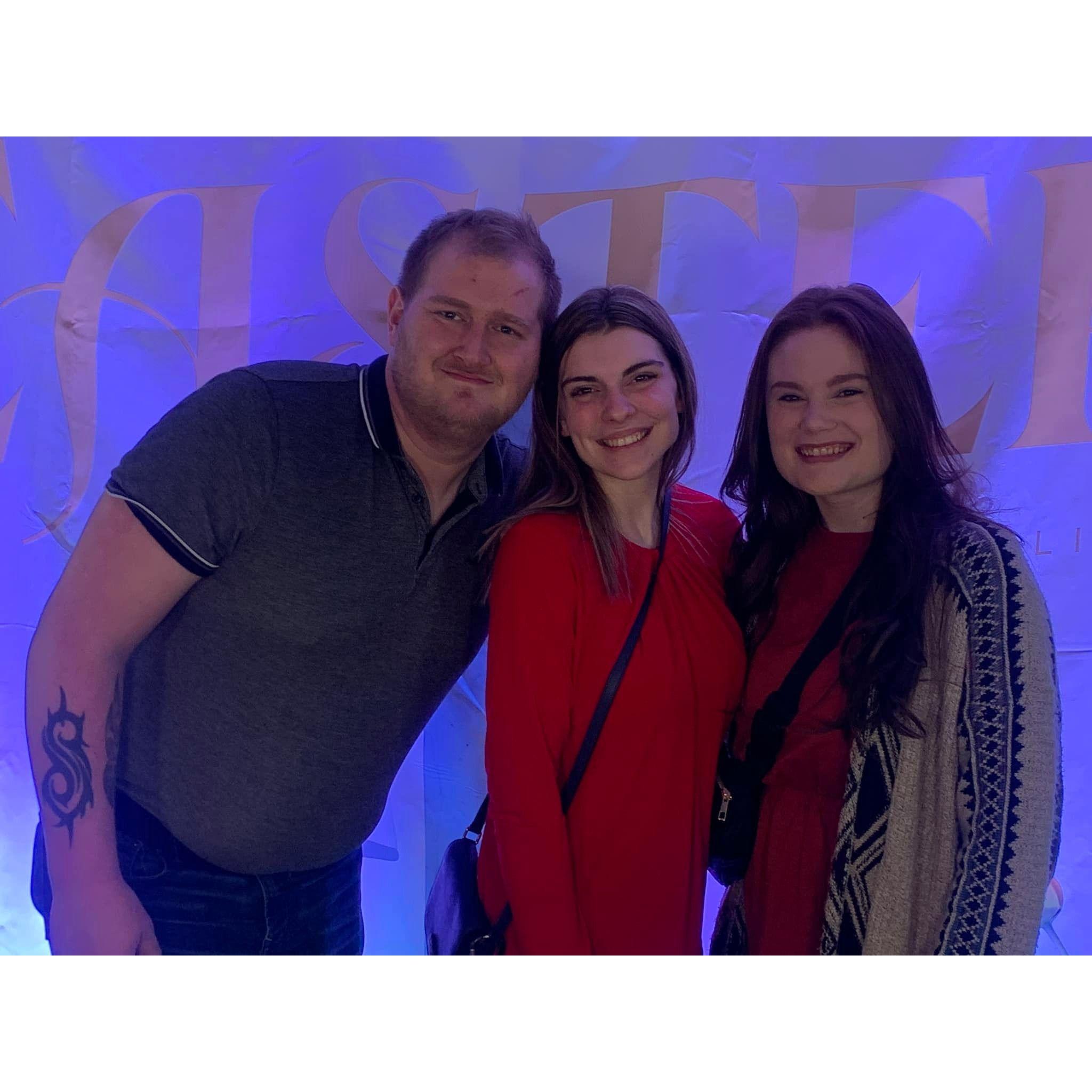 We had both gone to the Easter Sunday service. This was a Sunday we will never forget about what our Savior Jesus Christ went through on His crusifiction