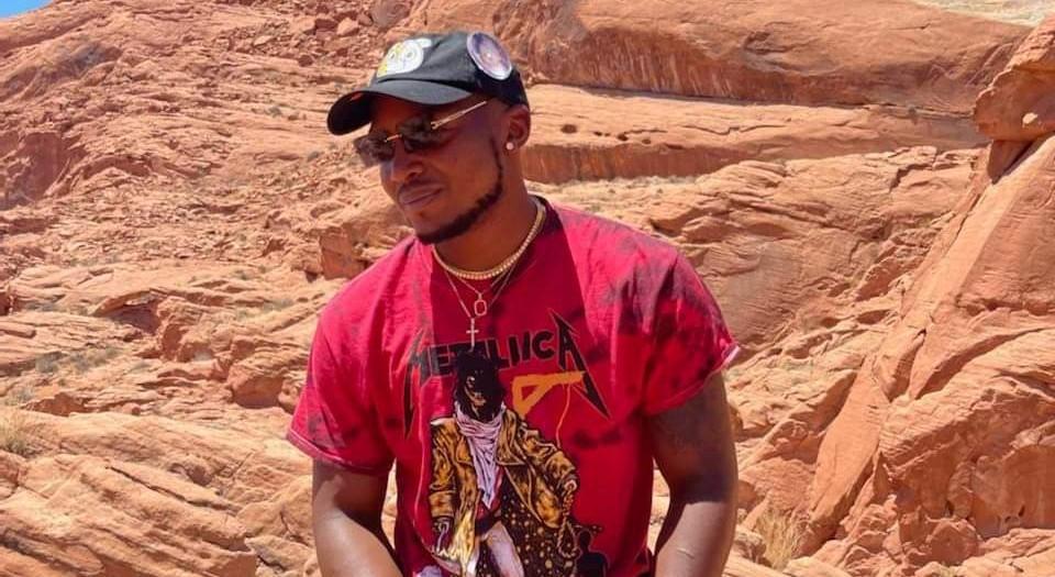 The Wedding Website of Ayleonna Camp and Dexter George Jr