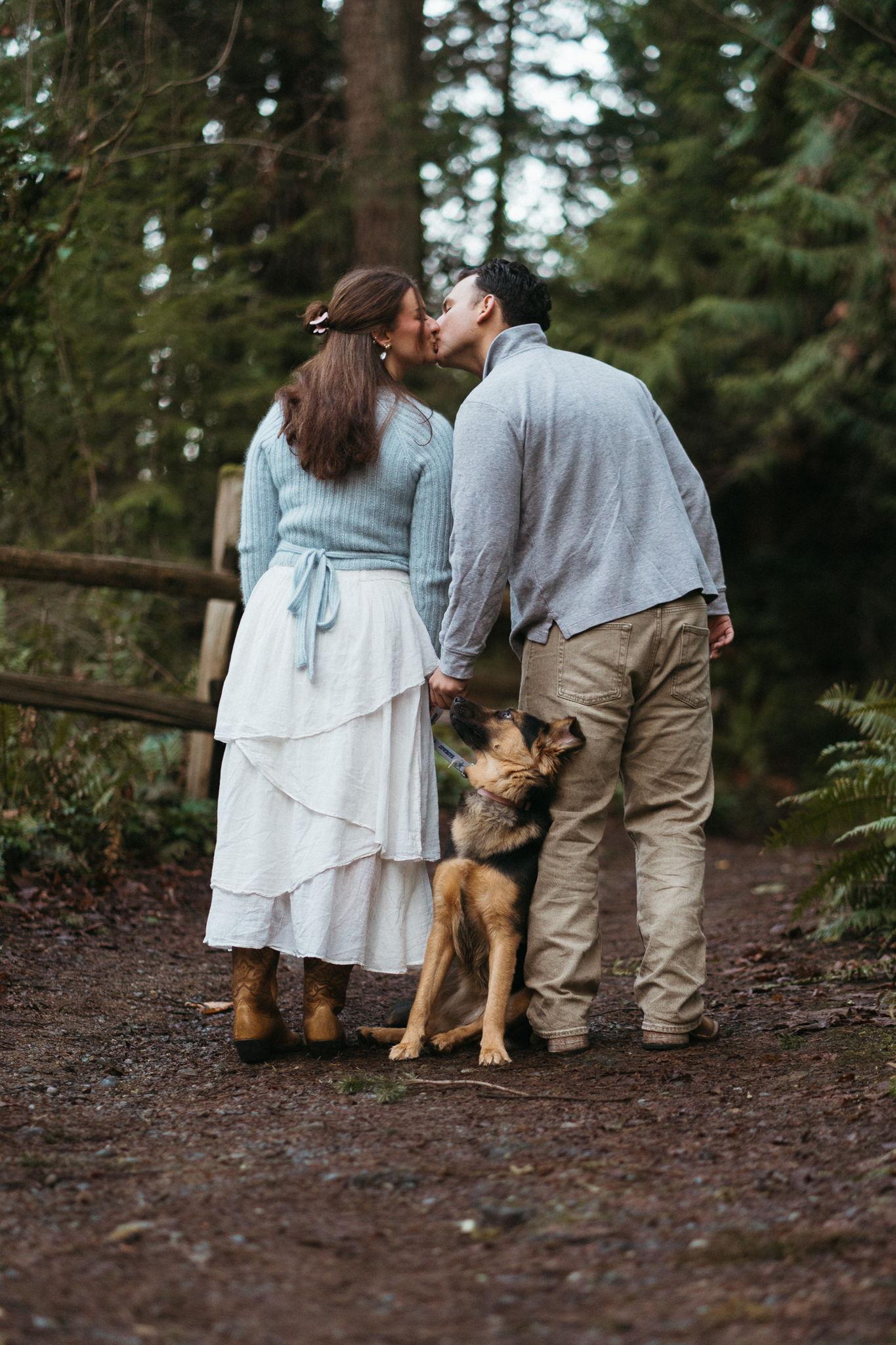 The Wedding Website of Julia Gill and Andrew Harris
