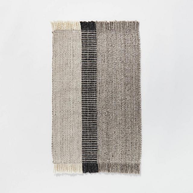 2'1"x3'2" Indoor/Outdoor Scatter Rug Gray - Threshold™ designed with Studio McGee