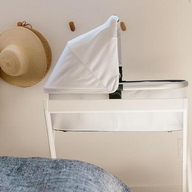 Bassinet Stand
