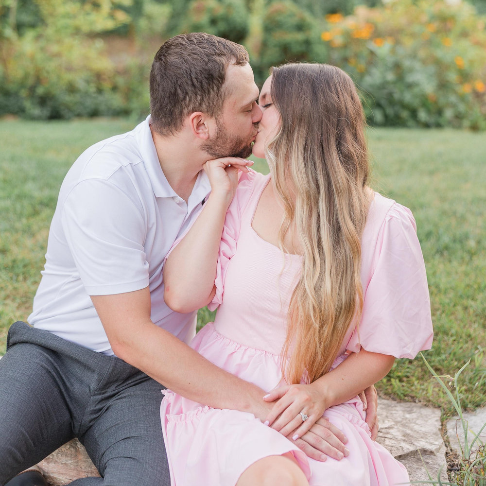 Gia Quartucci and Austin Janik's Wedding Website
