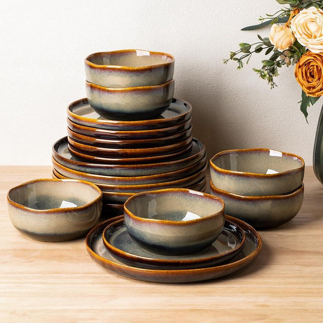 TheTerra Ceramic Dinnerware Sets for 6, 18 Pieces Porcelain Lightweight Plates and Bowls Sets, Scratch Resistant Dish Set, Oven & Microwave & Dishwasher Safe, Coffee Bean