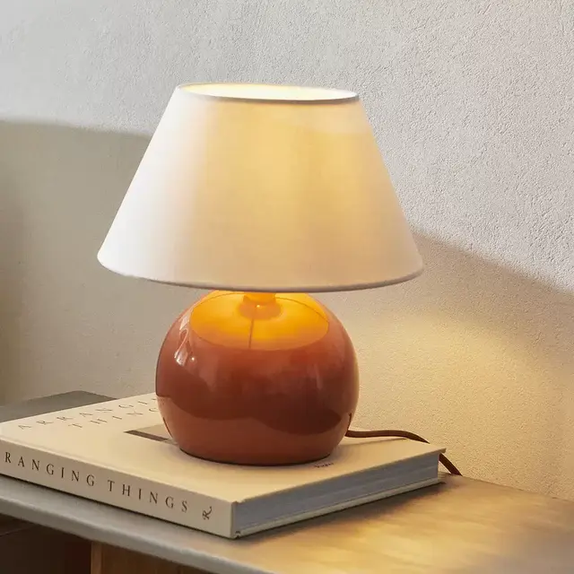 TERRACOTTA COLORED LAMP