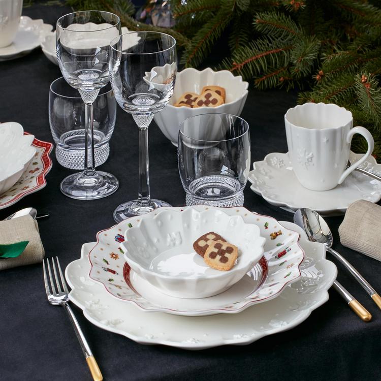 Villeroy & Boch, Toy's Delight Royal Classic 12-Piece Dinnerware
