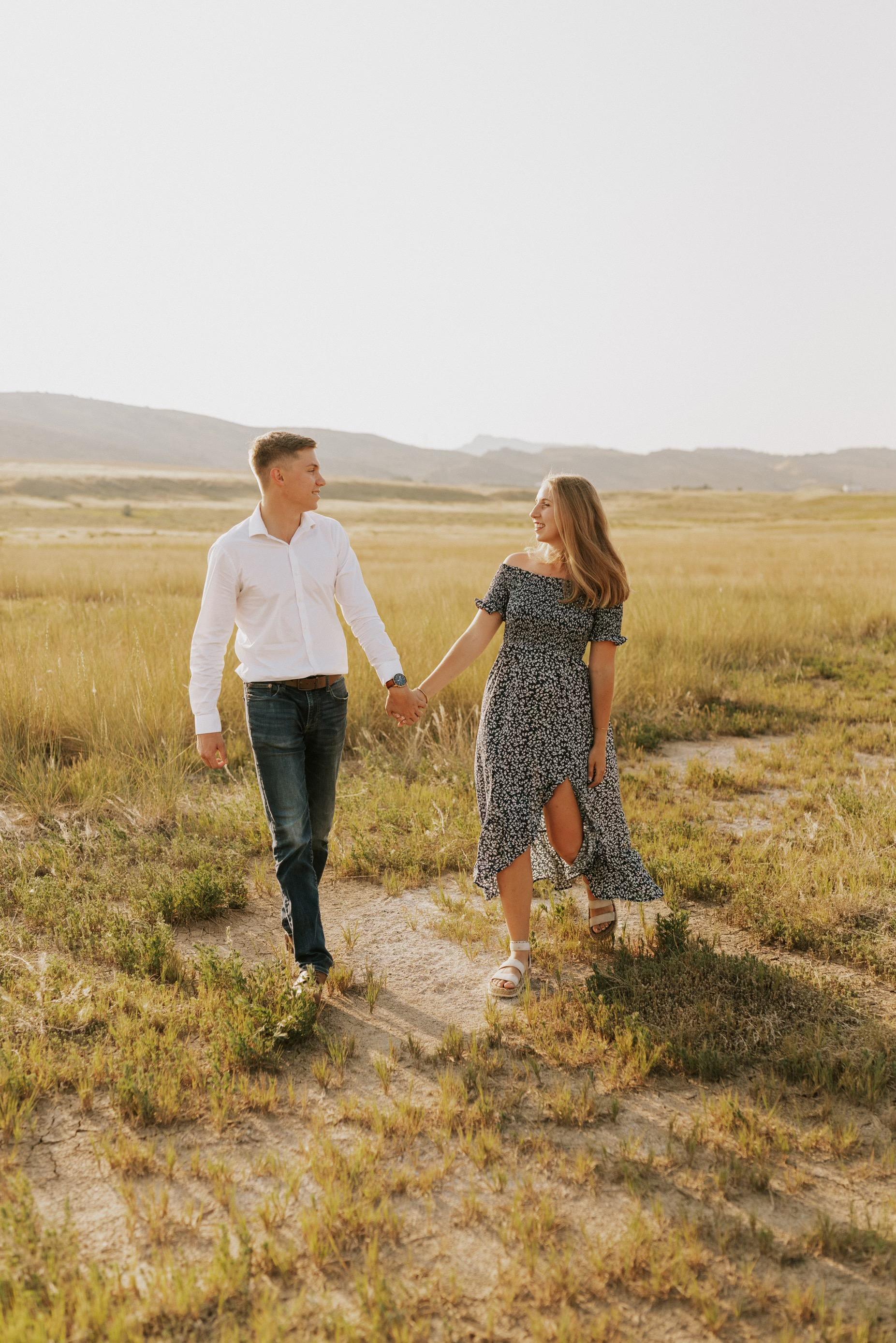 The Wedding Website of Kelly Peterson and Zac Frazier
