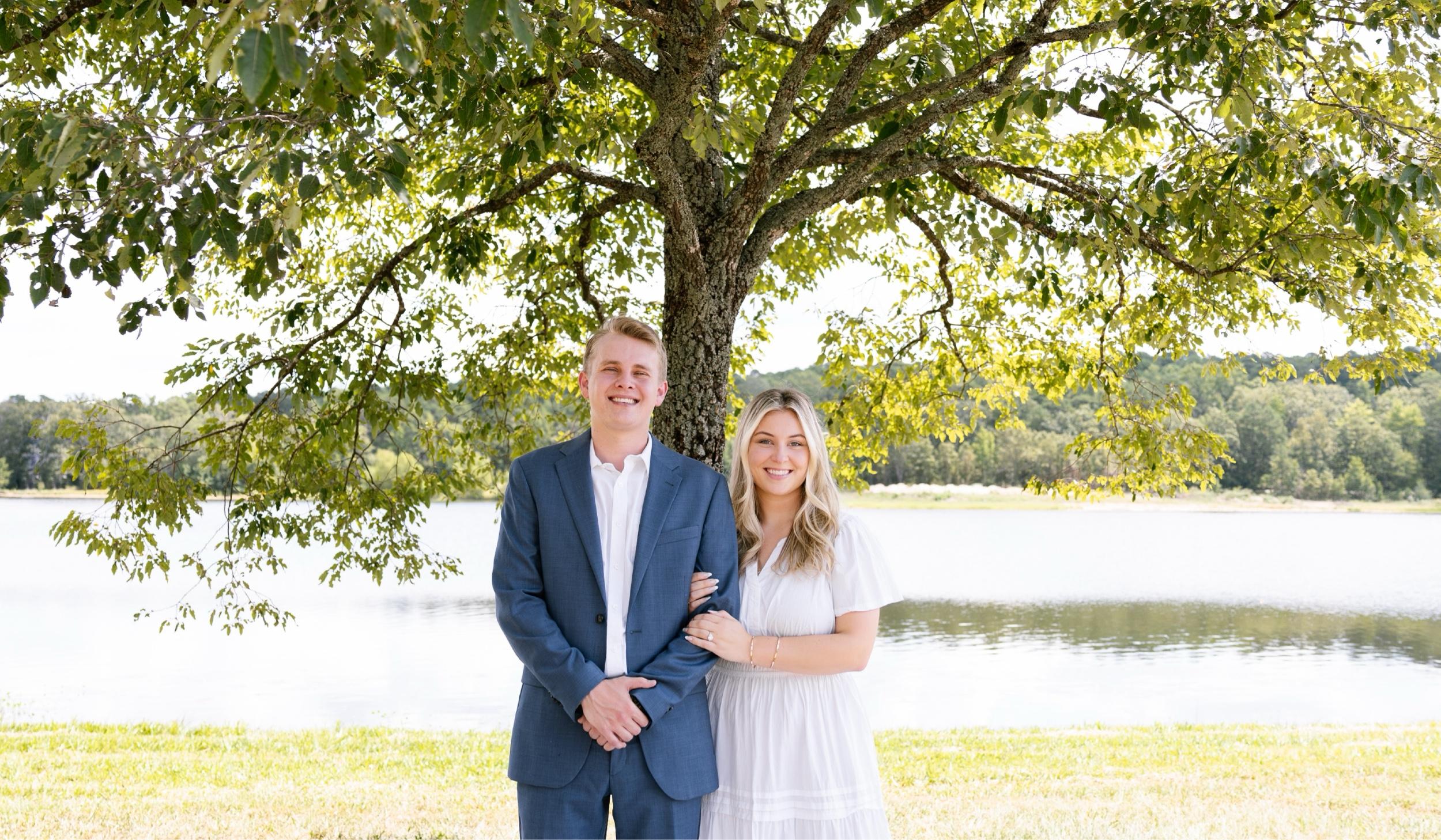 The Wedding Website of Lauren Holloway and Devin Austin
