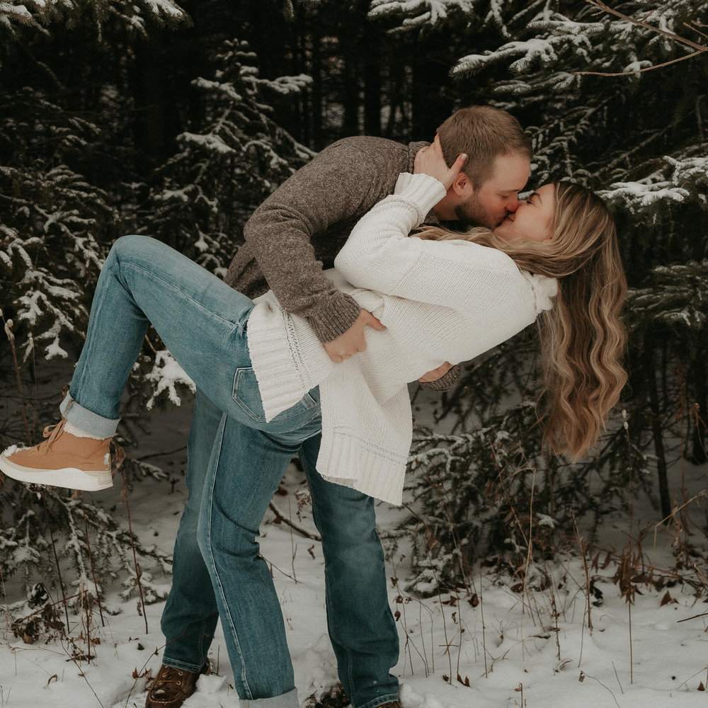 Alaina Sabourin and Tyler Neubert's Wedding Website