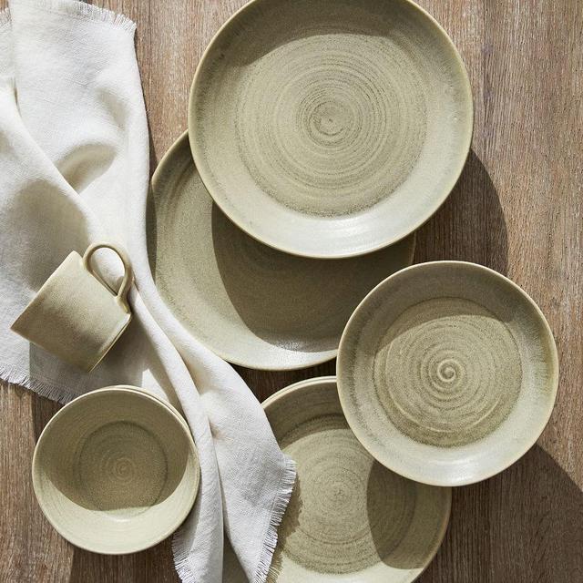 Larkin Reactive Glaze Stoneware 16-Piece Dinnerware Set - Green