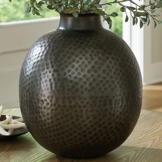 Woody Vase