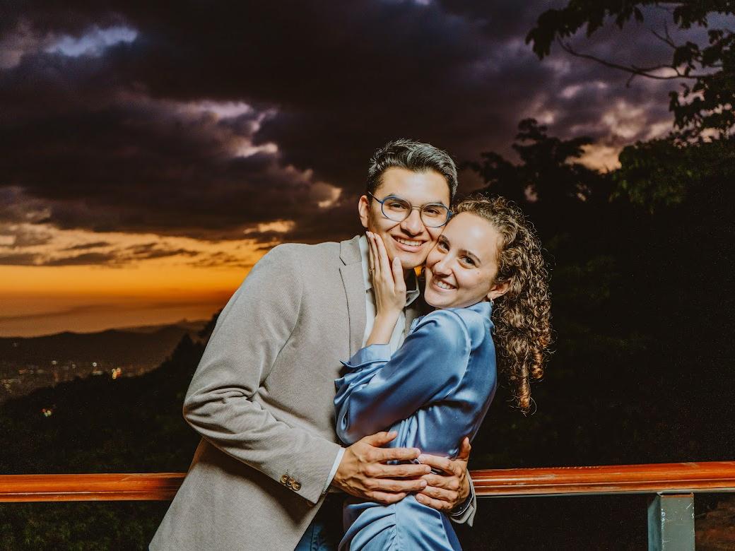 The Wedding Website of Nayeli Gutierrez and Roberto León