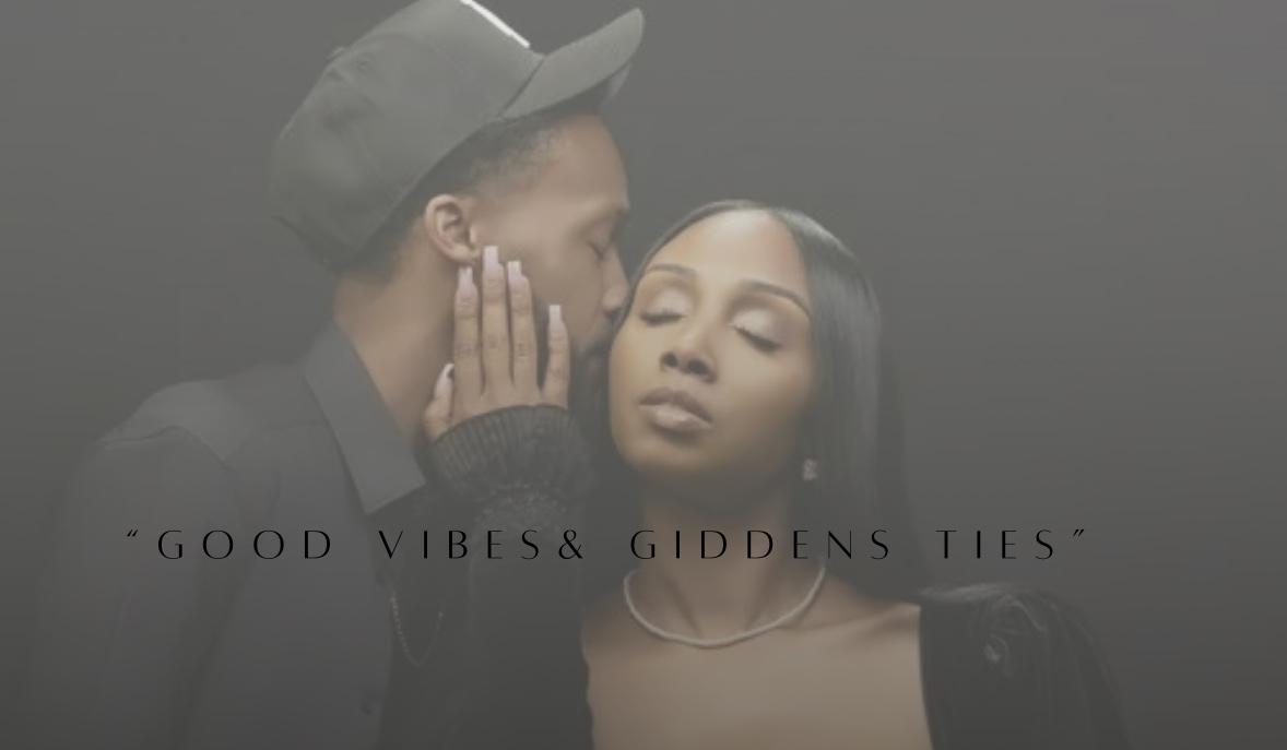 The Wedding Website of Alexandria Vaughn and Larone Giddens
