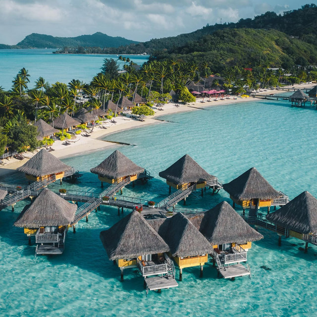 Honeymoon Adventures & Date Nights in Bora Bora