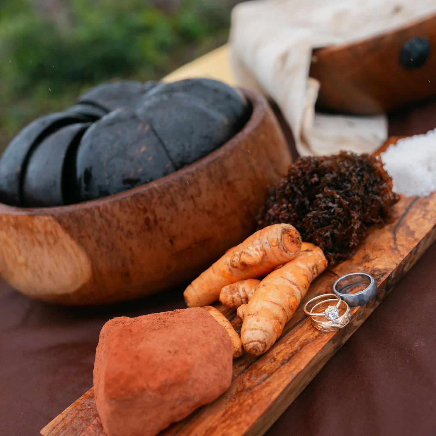 The rings are next to the 4 elements from our pikai ceremony