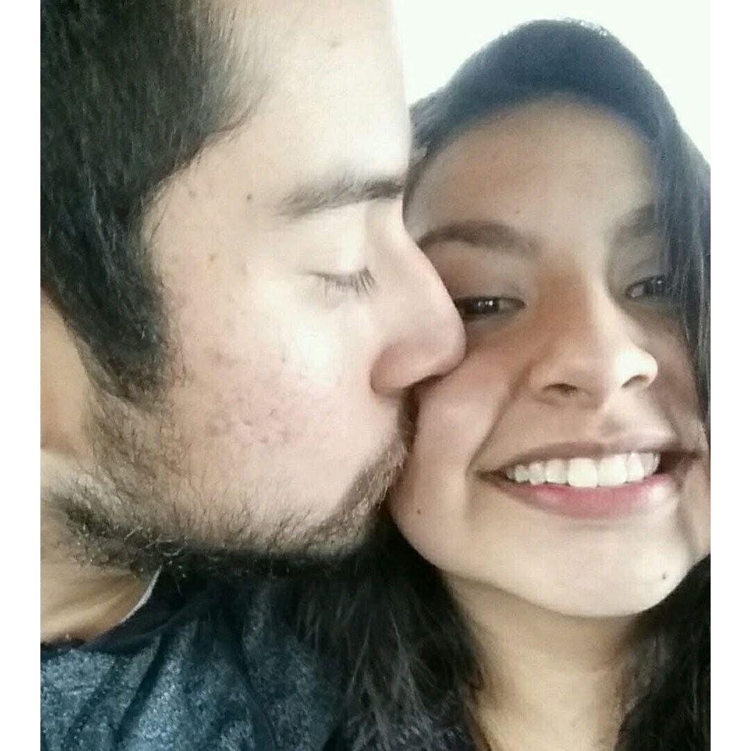 The Day We Started Dating - El Dia Que Nos Hicimos Novios