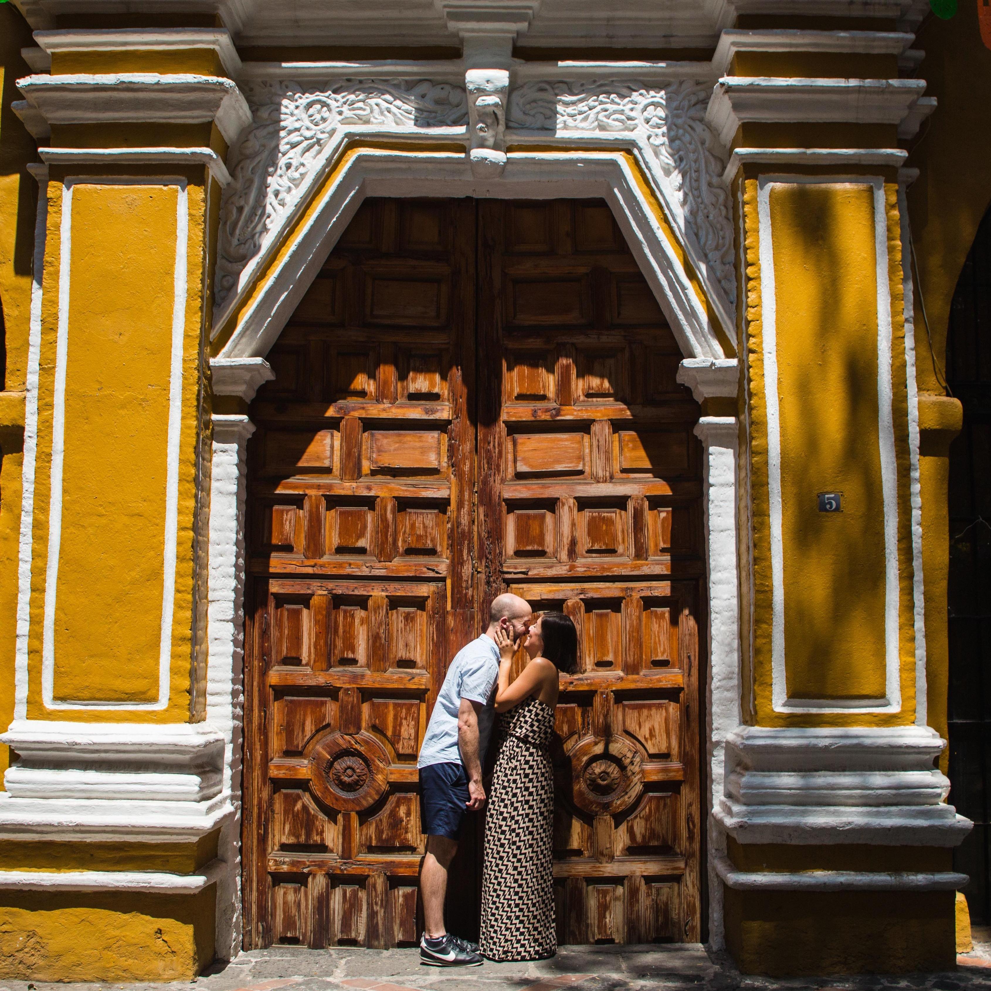 Engagement photoshoot in Coyocan, Mexico!