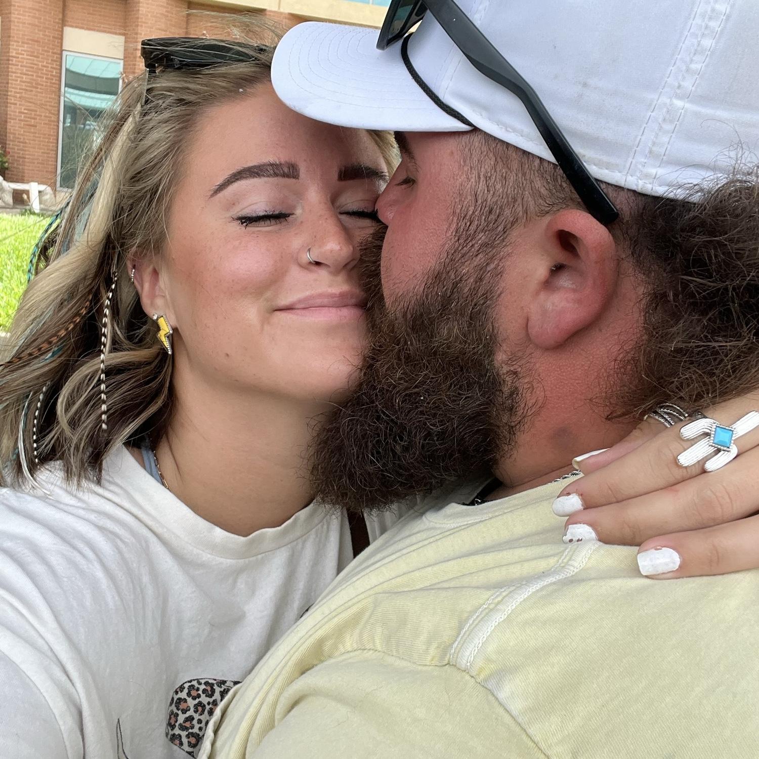 This one.. this was maybe the 4th time flying back home and the first time I truly didn't want to leave and I cried. And thats when I knew I loved him.