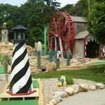 Cataumet Crossing Light Mini Golf