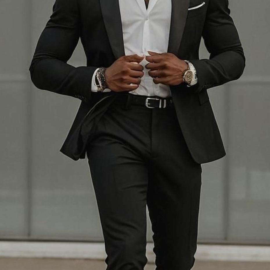 Here’s an example of wedding guest attire!