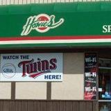 Howie's Sports Bar & Grill