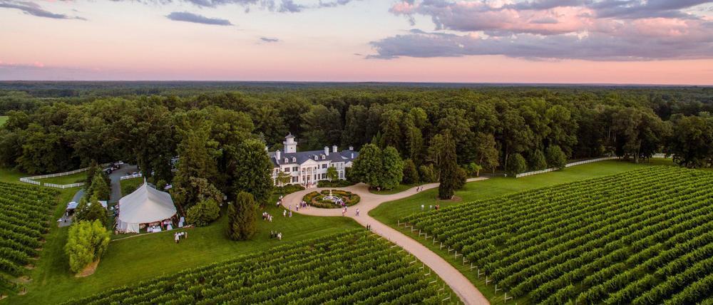 The Wedding Website of Reid Lavin and Katie Blumer