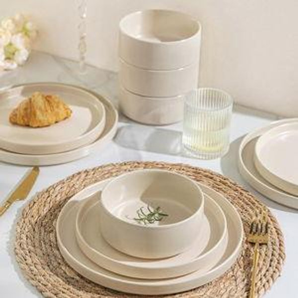 TheTerra Ceramic Dinnerware Sets for 4, 12 Pieces Handmade Reactive Glaze Plates and Bowls Set, Scratch Resistant Dish Set, Oven & Microwave & Dishwasher Safe, Matte Green