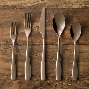 Esma Flatware in Chocolate
