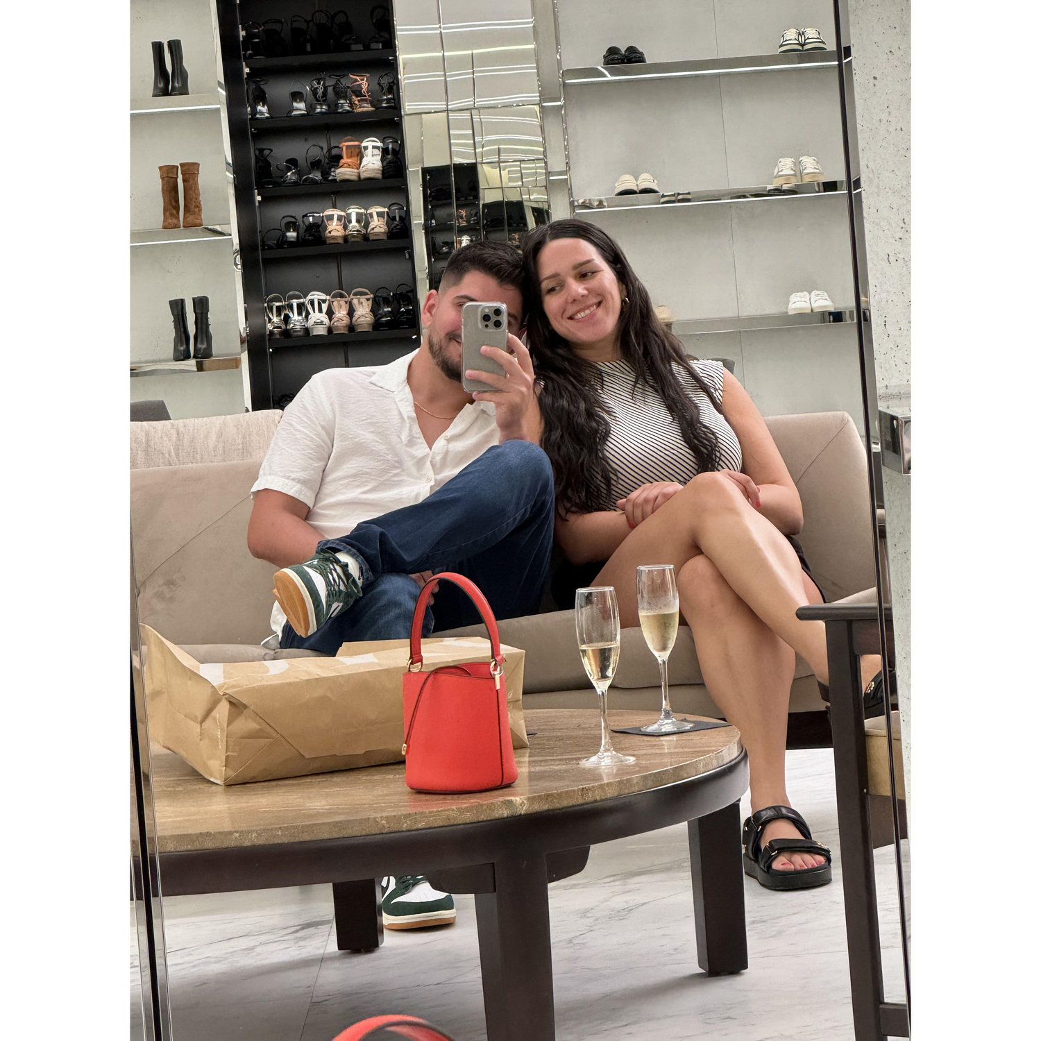Alcaguetiando a Valeria