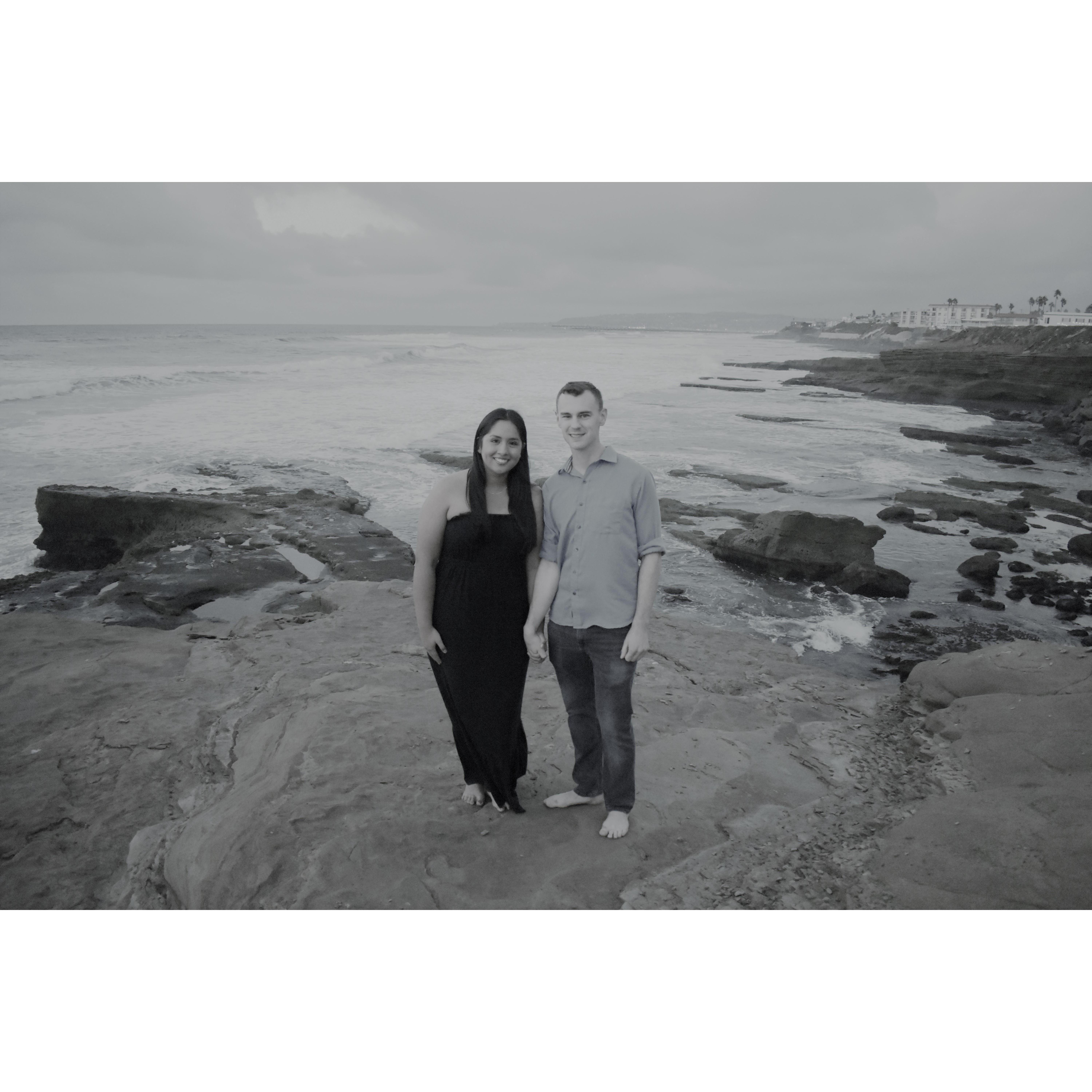 We decided to take our own engagement photos. We wanted practice first and decided to take some pictures when we were in San Diego. We found this beautiful spot. ♥