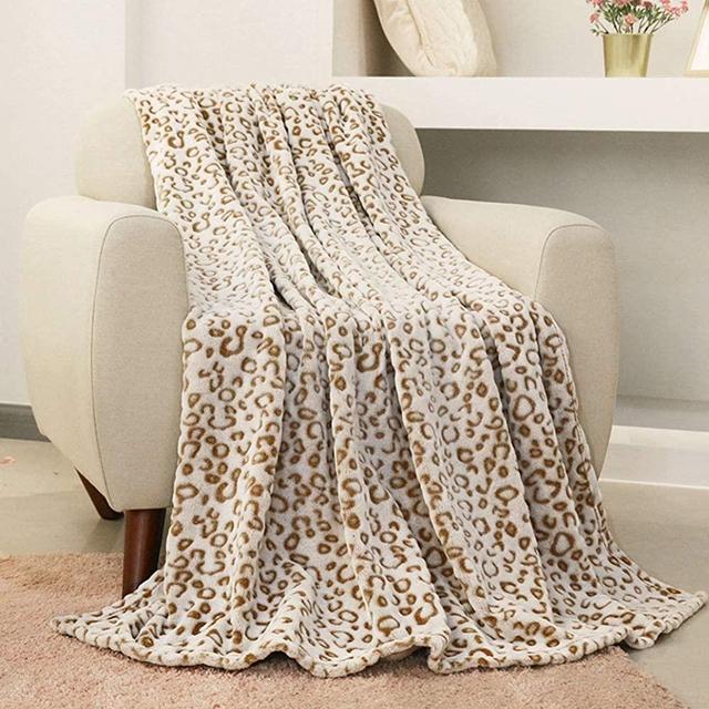 FY FIBER HOUSE Flannel Fleece Throw Blanket, Lightweight Cozy Plush Microfiber Bedspreads for Adults,90 by 90-Inch,Brown Leopard