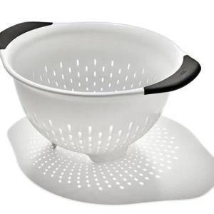 OXO Colander for Fruits/Veggies