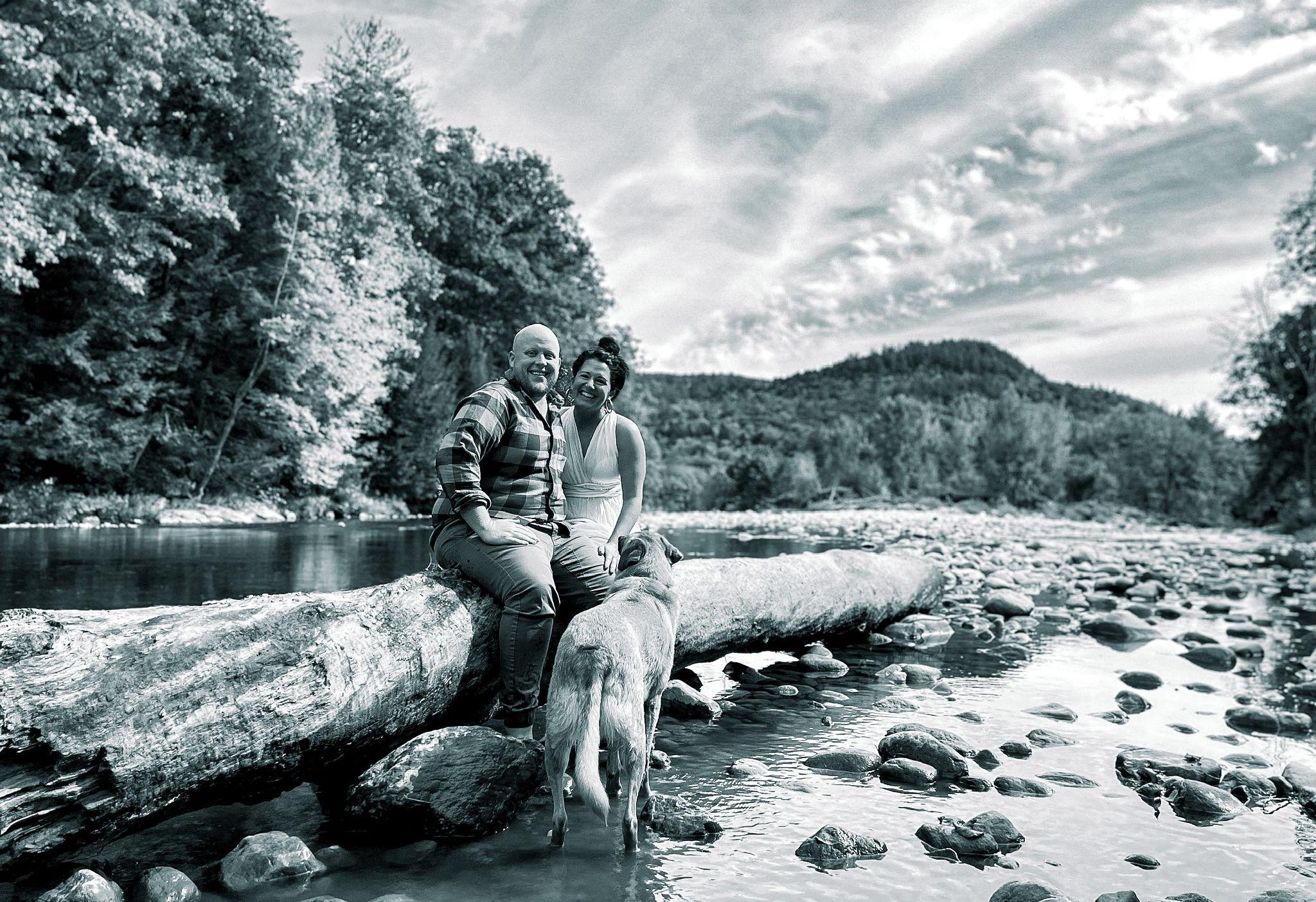 The Wedding Website of Megan Seymour and John Hunt